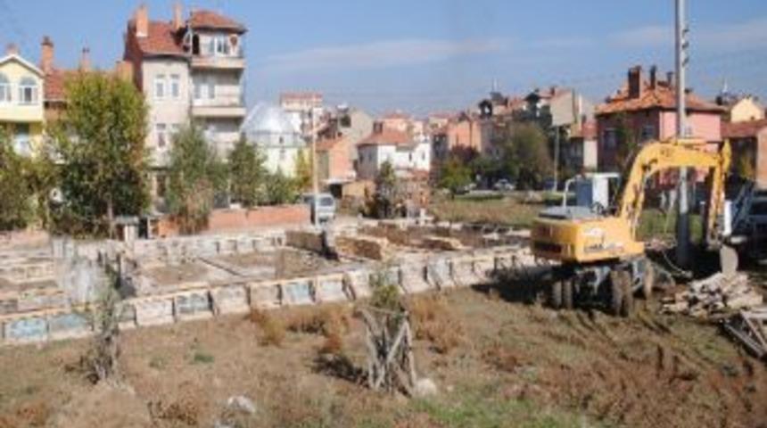 Tavşanlı'da &Ccedil;ır&ccedil;ır&ccedil;eşme Mahallesi'ne D&uuml;ğ&uuml;n Salonu