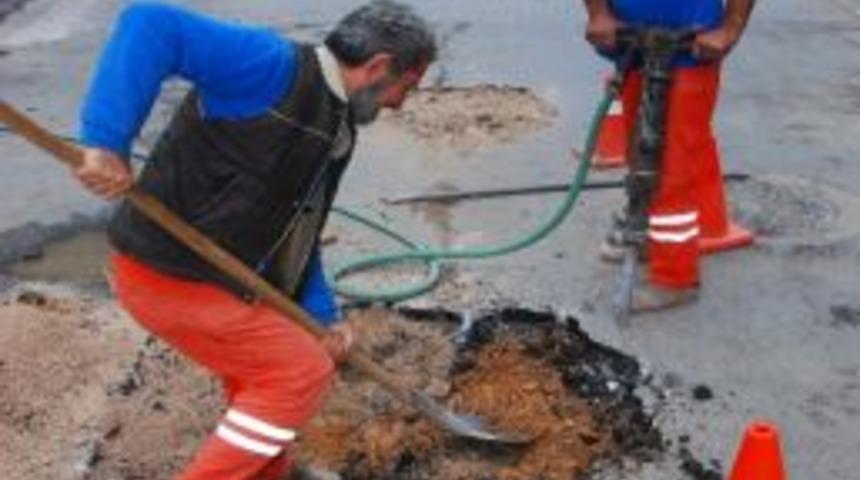 Torbalı'da Mobese Sisteminin Altyapı &Ccedil;alışmaları Hızla İlerliyor