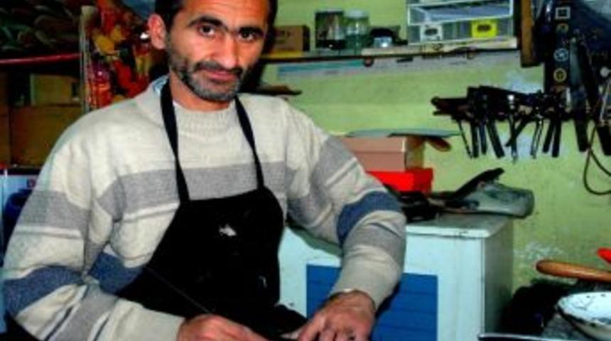 Ayakkabı &Uuml;reticileri &Ccedil;in &Uuml;r&uuml;nlerinden Dertli