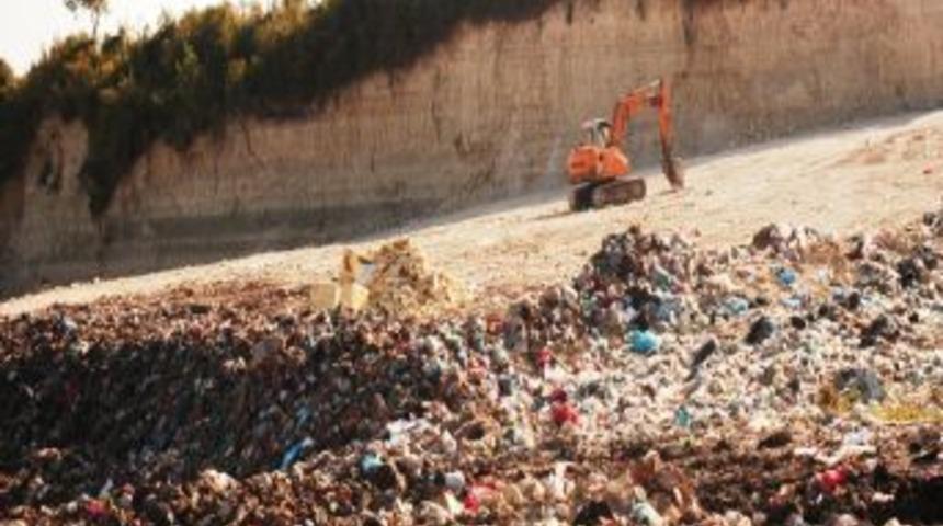 Belediye &Ccedil;&ouml;pl&uuml;ğ&uuml;n&uuml;n Kokusu Vatandaşları Isyan Ettirdi