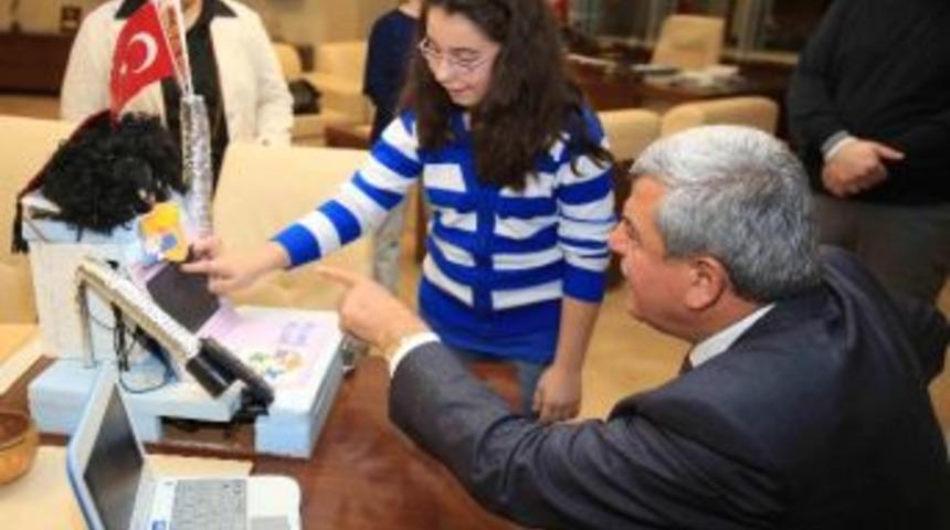 K&uuml;&ccedil;&uuml;k Dahi Ecem'in B&uuml;y&uuml;k İcadı