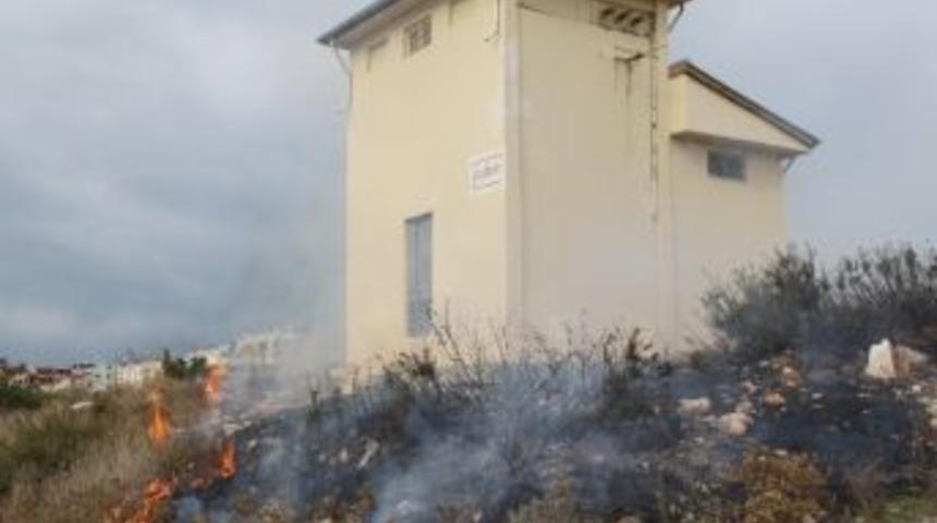 Didim'de &Ouml;rt&uuml; Yangını