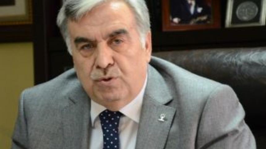 Ak Parti İzmir İl Başkanı Akay: "kılı&ccedil;daroğlu&rsquo;nun Bitmeyen Metroyu A&ccedil;masını Beklerdik"