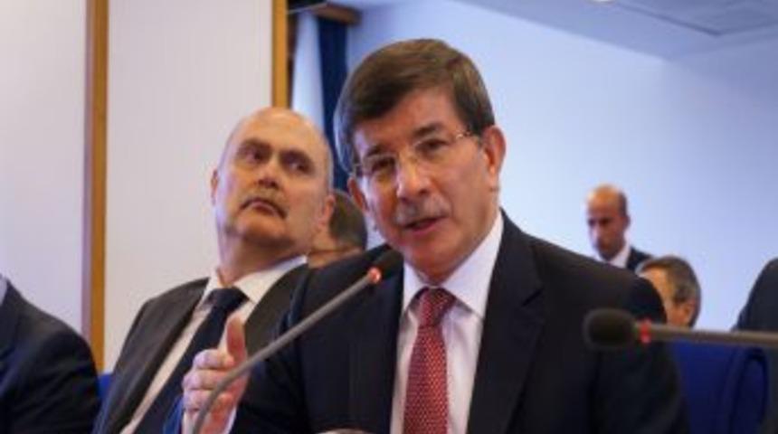 AK Partili Vekiller Ile CHP'liler Arasında 'terbiyesiz' Tartışması