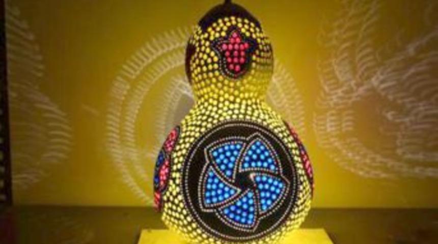 Cezaevinde Yetiştirilen Su Kabakları Abajura D&ouml;n&uuml;şt&uuml;r&uuml;lerek Ihra&ccedil; Ediliyor