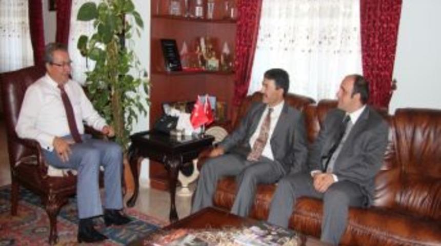 Kamu Hastaneleri Birliği Genel Sekreteri Boyalı, &Uuml;nver&rsquo;i Ziyaret Etti