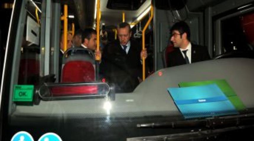 Başbakan Erdoğan, Engelli Sporcuları Taşıyacak Ara&ccedil;lara Hayran Kaldı