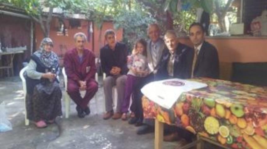 Sapancalı Şehit Ailelerini Ziyaret Etti