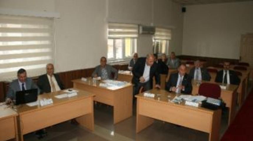 D&uuml;zce Eski Vali Konağı&rsquo;na Araştırma