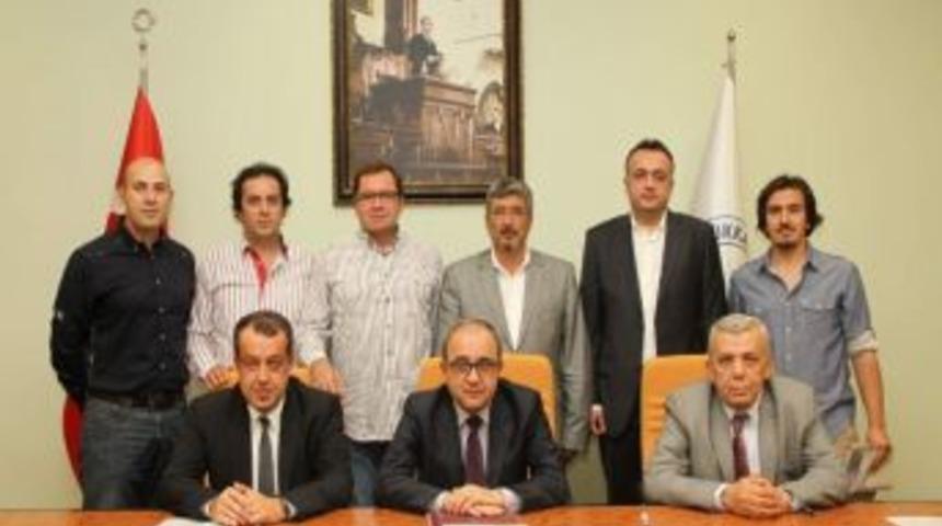 Pa&uuml;&rsquo;n&uuml;n Basketbol Takımına Sponsor Desteği