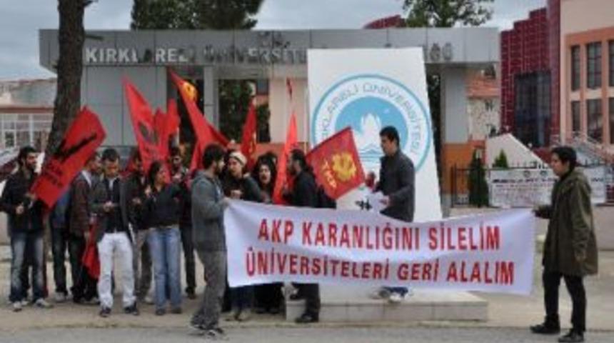 Kl&uuml; &Ouml;ğrencileri Y&ouml;k&rsquo;&uuml; Protesto Etti