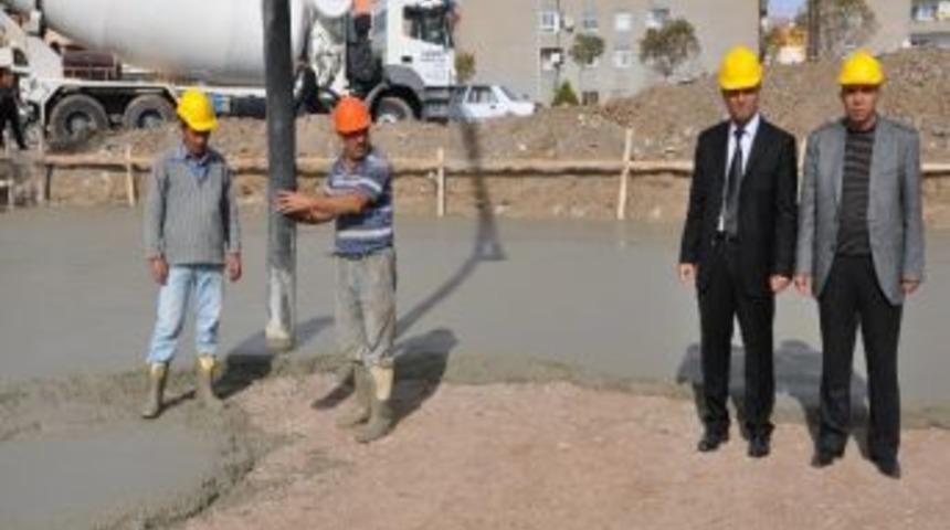 Yerk&ouml;y Eğitimine Hayırsever Desteği