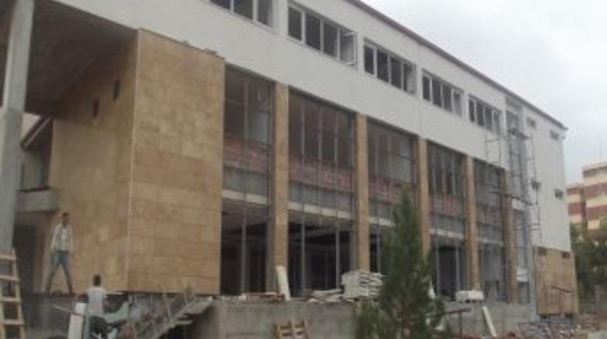 Gen&ccedil;lik Merkezi Binası Inşaatı Son Aşamaya Geldi