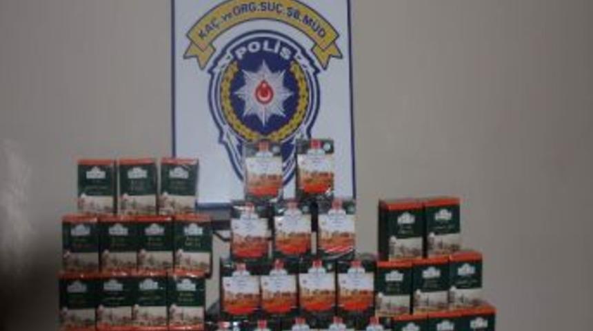 Yozgat Emniyeti Yolcu Otob&uuml;s&uuml;nde Ka&ccedil;ak &Ccedil;ay Ve Sigara Yakaladı