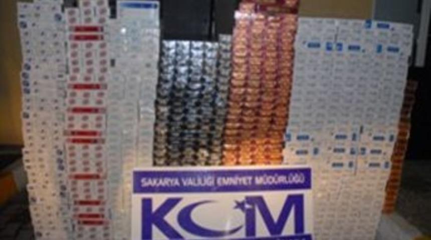 Sakarya'da 8 Bin Paket Ka&ccedil;ak Sigara Ele Ge&ccedil;irildi