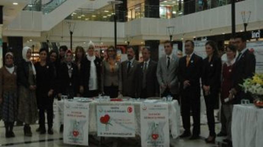 Sakarya Valisi Mustafa B&uuml;y&uuml;k Organ Bağışında Bulundu