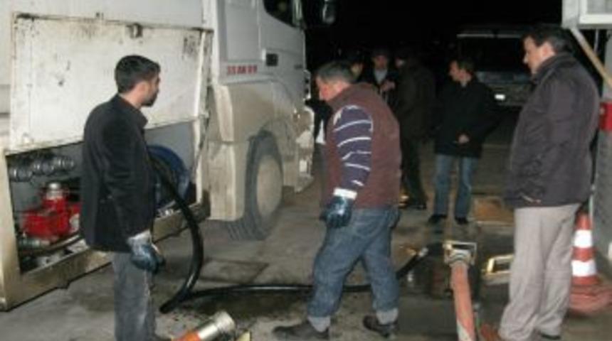 Aksaray&rsquo;da Ka&ccedil;ak Akaryakıt Operasyonu