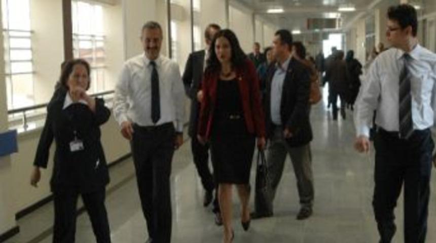 Chp`li Y&uuml;ceer`den Yeni Başhekim Kalkan`a Ziyaret