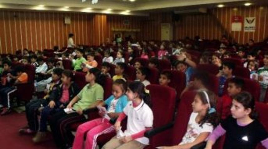 Kızılay'ı &lsquo;&ccedil;izgi Film&rsquo; İle Tanıdılar