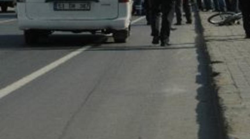 &Ccedil;orlu&rsquo;da Trafik Kazası: 1 Yaralı