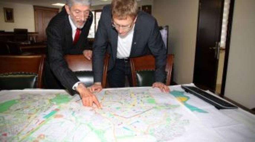 Polonya &Ccedil;estahova Belediye Başkanı, Başkan Tuna&rsquo;yı Ziyaret Etti