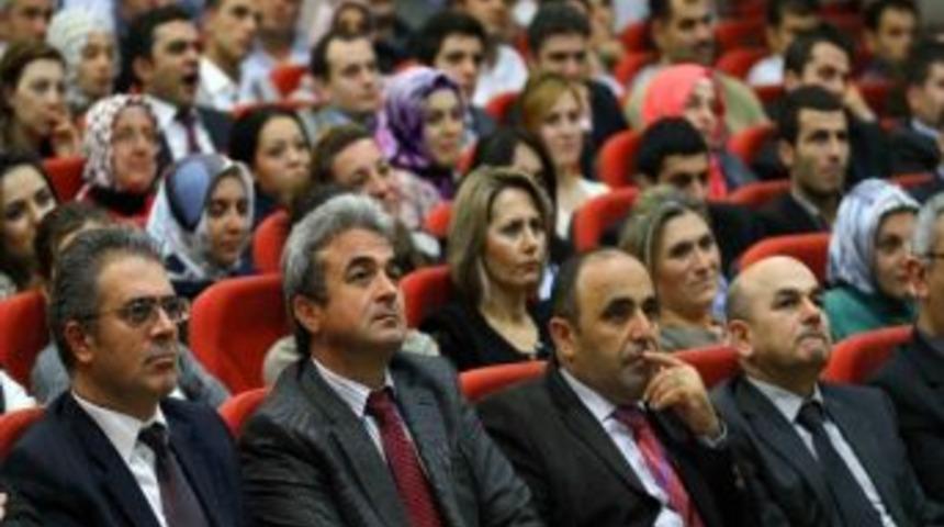 "zor İnsanlarla Başa &Ccedil;ıkma Y&ouml;ntemleri" Konulu S&ouml;yleşi İlgi G&ouml;rd&uuml;