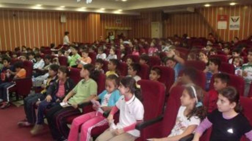 Bur&ccedil; &Ouml;ğrencileri Kızılay&rsquo;ı &lsquo;&ccedil;izgi Film&rsquo; Ile Tanıdı