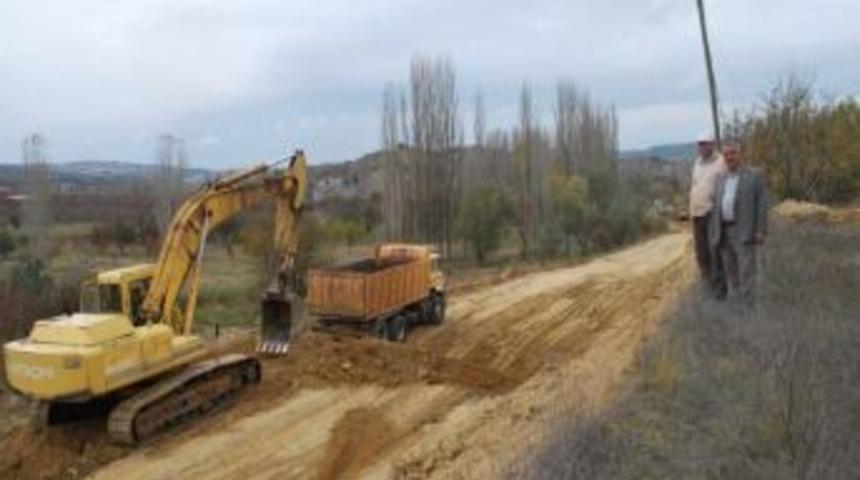 Pazarlar-yenicek&ouml;y Yolu Onarılıyor