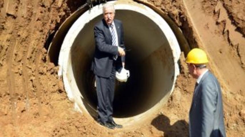 ASKİ&rsquo;nin Yağmur Suyu Tahliye Sistemi &Ccedil;alışmaları Devam Ediyor