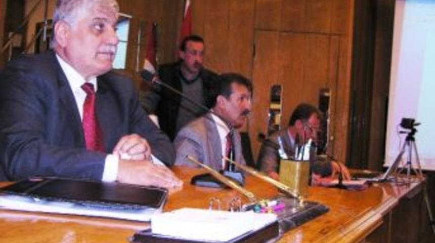 Tek Sondaj Makinesinin İkiye &Ccedil;ıkarılması İstendi