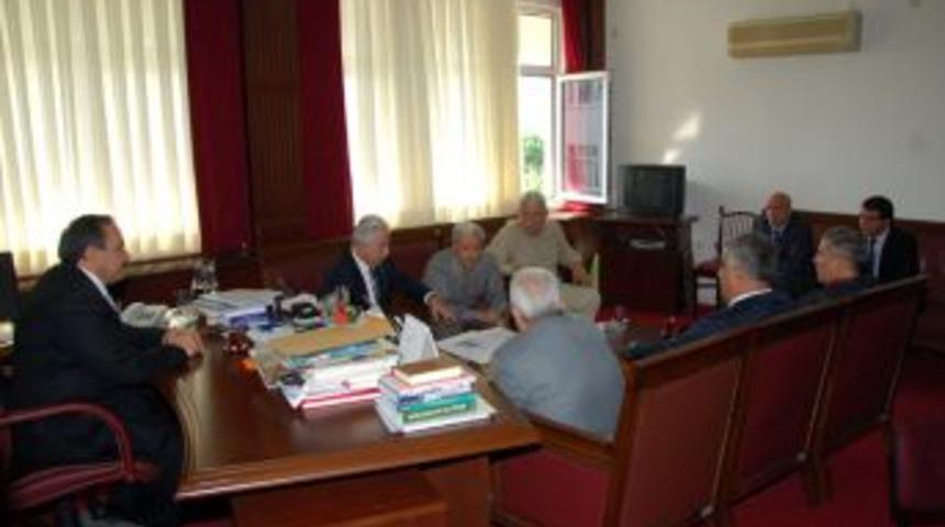 &Ccedil;&Uuml;'ye yeni cami yapılacak