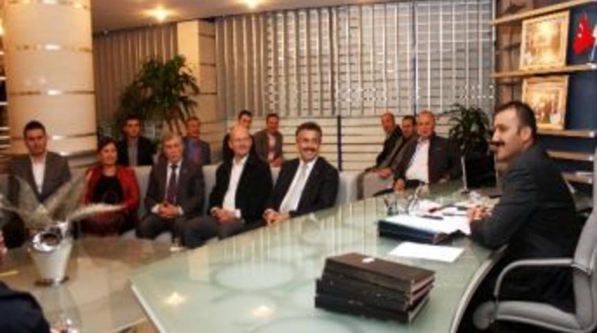 Ak Parti D&uuml;zce İl Y&ouml;netiminden Başkan Bayram&rsquo;a Ziyaret