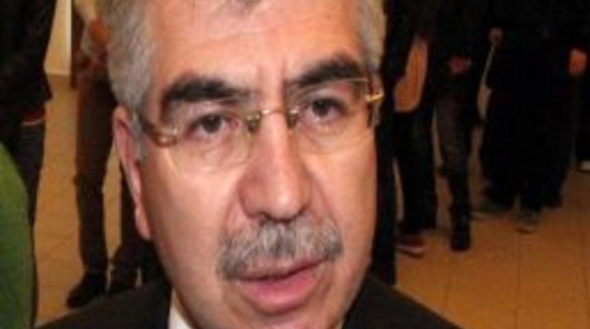 Prof. Arı: Oy Kaygısı Taşımayan Obama, Filistin Konusunda S&uuml;reci Hareketlendirir