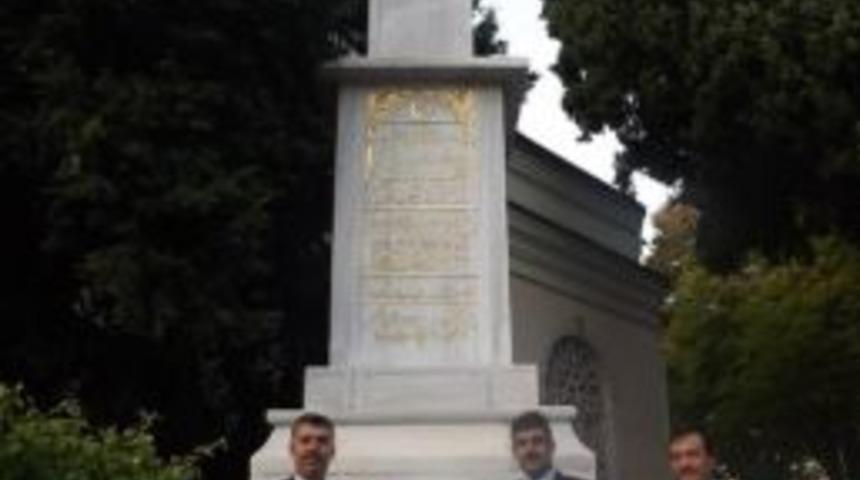 &ldquo;istiklal Şehitlerini Utandıracak Abidenin Yazısı Değiştirilsin&rdquo;