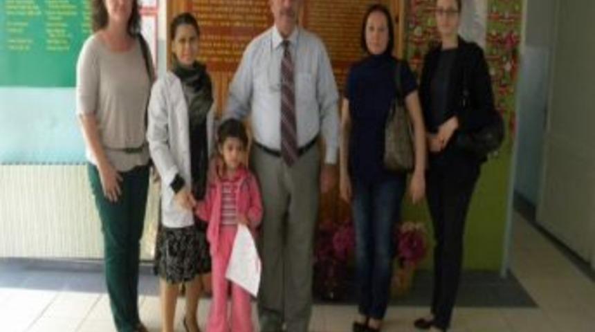 &Uuml;lkem Koleji Zi&ccedil;ev&rsquo;i Ziyaret Etti