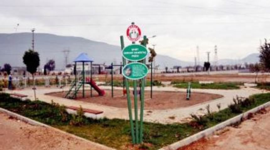 Muğla Şehitlerini Parklarda Yaşatıyor