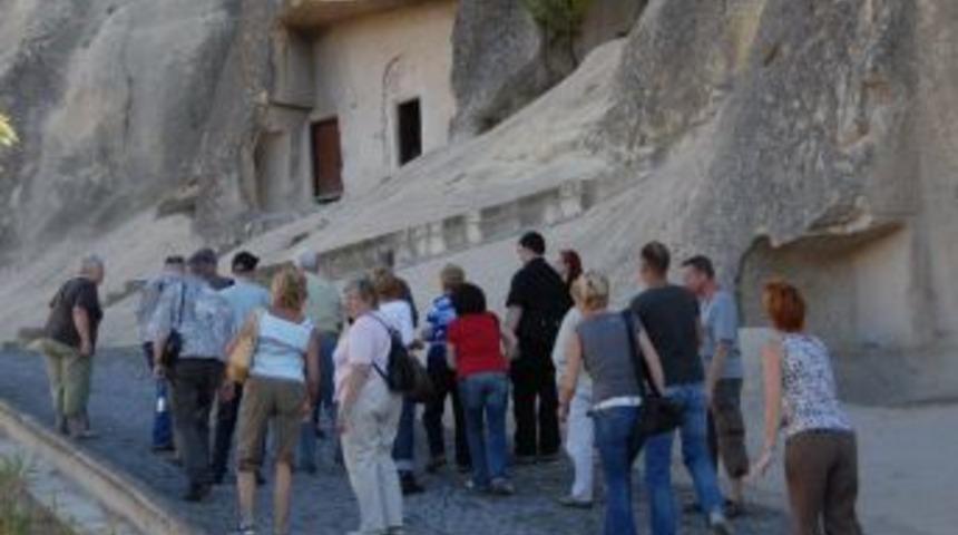 Kapadokya, 10 Ayda 2 Milyondan Fazla Turisti Ağırladı