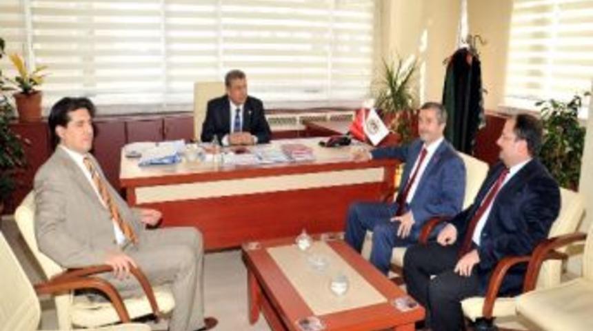 Başkan Tahmazoğlu&rsquo;ndan Baro Başkanına Hayırlı Olsun Ziyareti