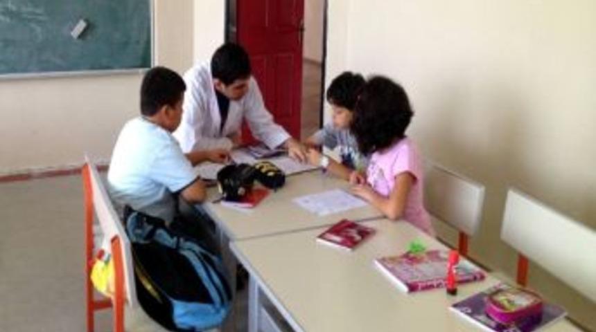 Salihli İlk&ouml;ğretim'de İngilizce Et&uuml;t &Ccedil;alışması İlgi G&ouml;r&uuml;yor