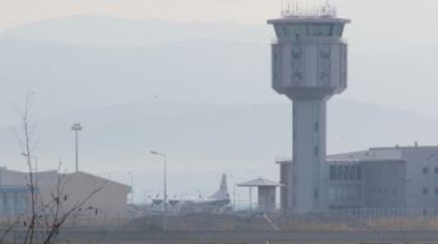 Ermenistan U&ccedil;ağı'nda Arama Yapılıyor