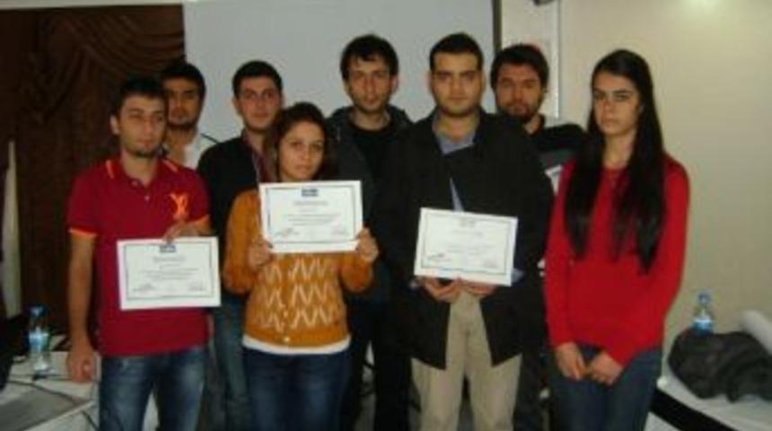 Tikav Bursiyerleri Avrupa Birliği Proje Yazımı Eğitimine Katıldı