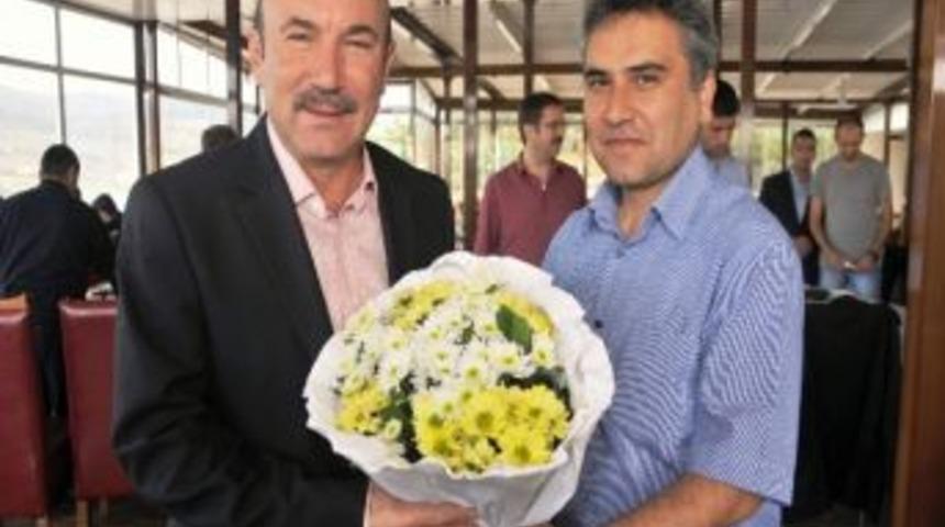 Doğan, "eğitimin Ve Eğitimcilerin Yanındayız"