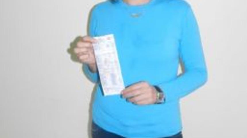 B&uuml;t&uuml;n Mahallenin Elektriğini Ona Fatura Ettiler