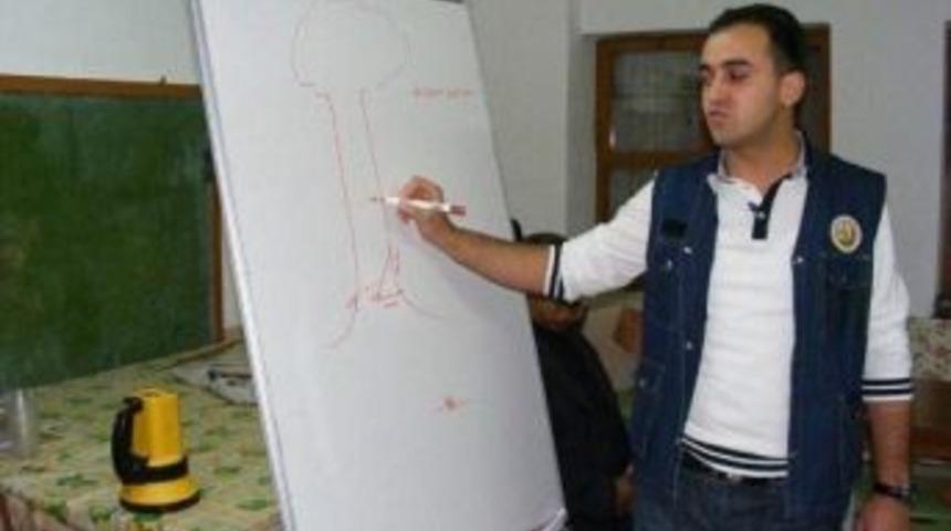 Ara&ccedil;&rsquo;ta K&ouml;yl&uuml;lerin Eğitimi Devam Ediyor