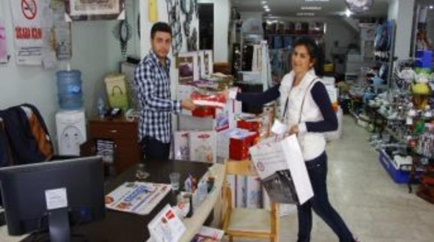 Kırklareli Belediyesi&rsquo;nden Bin 500 Adet T&uuml;rk Bayrağı