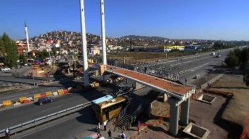 Kocaeli'ne Yeni Yaya K&ouml;pr&uuml;s&uuml;