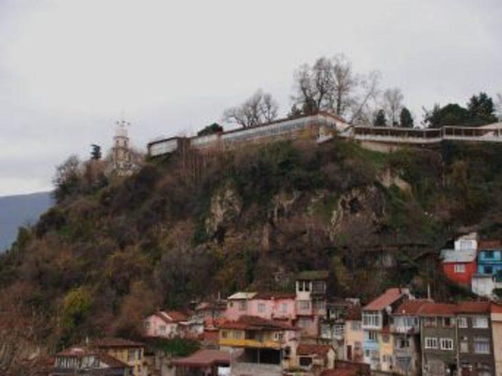 bursa da osmanli nin ilk sarayi orduevi engeli nedeniyle ortaya cikarilamiyor bursa haberleri