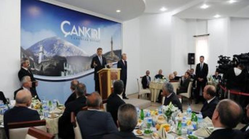 Cumhurbaşkanı G&uuml;l: Ter&ouml;rle M&uuml;cadelede Kararlıyız