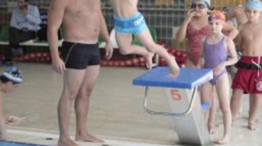 Bornovalılar Kışın Da Y&uuml;zebilecek