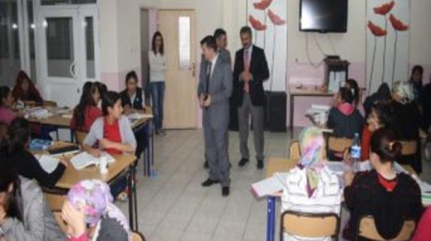 Milli Eğitim M&uuml;d&uuml;r&uuml; Başak Pansiyonları Denetledi